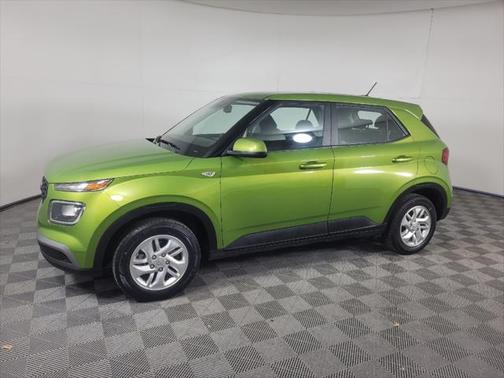 2024 Hyundai VENUE SE