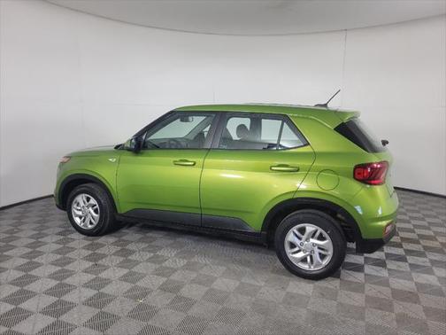 2024 Hyundai VENUE SE