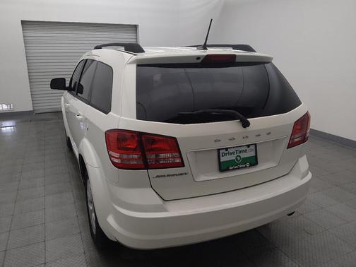 Vice White 2018 Dodge Journey SE