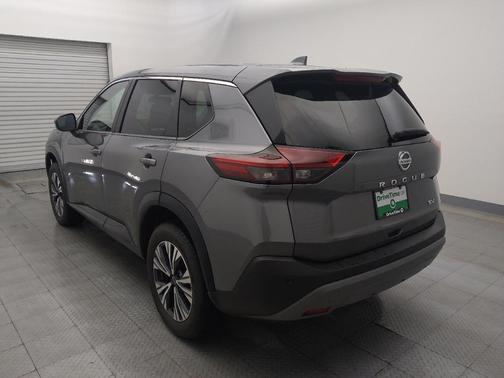 Gun Metallic 2022 Nissan Rogue SV