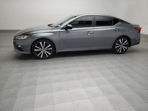 2020 Nissan Altima SR FWD