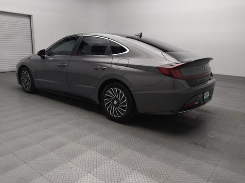 2023 Hyundai SONATA Hybrid SE