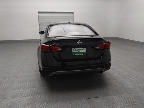 2020 Nissan Altima SR FWD