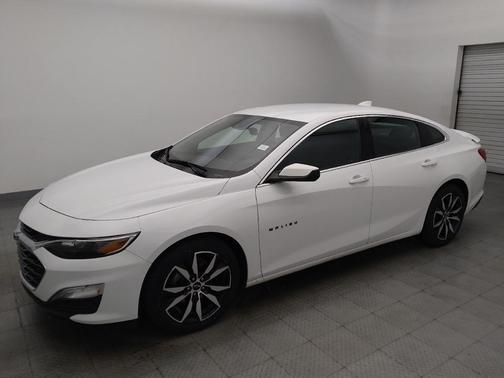 Summit White 2024 Chevrolet Malibu FWD RS