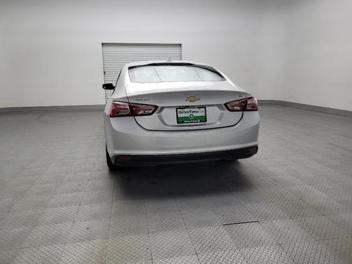 2021 Chevrolet Malibu FWD LT