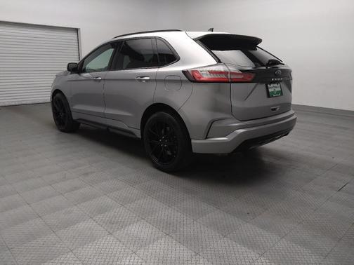 2022 Ford Edge ST Line