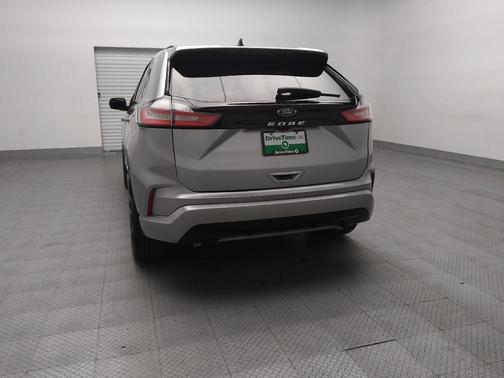 2022 Ford Edge ST Line