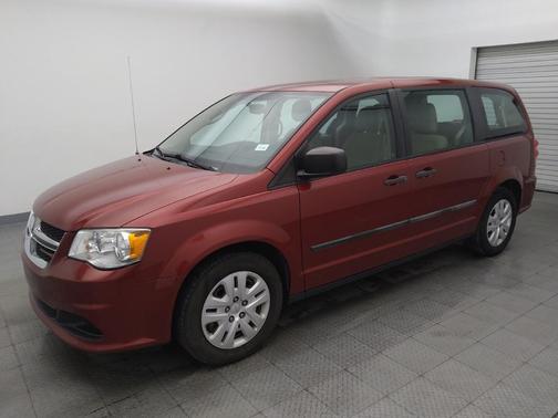 Red 2015 Dodge Grand Caravan AVP/SE