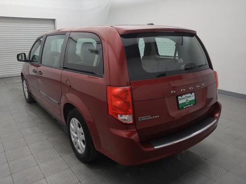 Red 2015 Dodge Grand Caravan AVP/SE
