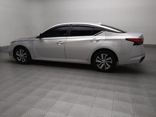 2020 Nissan Altima S FWD