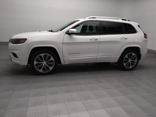 2019 Jeep Cherokee Overland