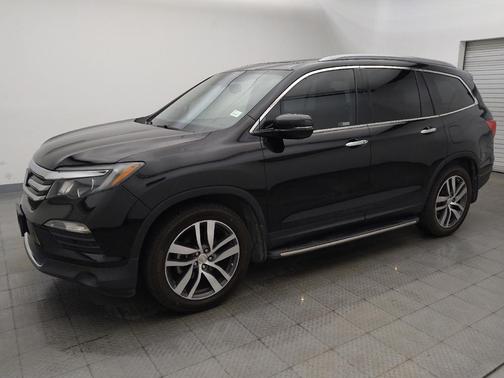 Black 2017 Honda Pilot Touring