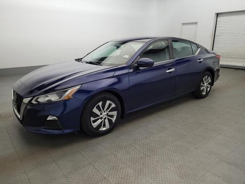 Deep Blue Pearl 2019 Nissan Altima 2.5 S