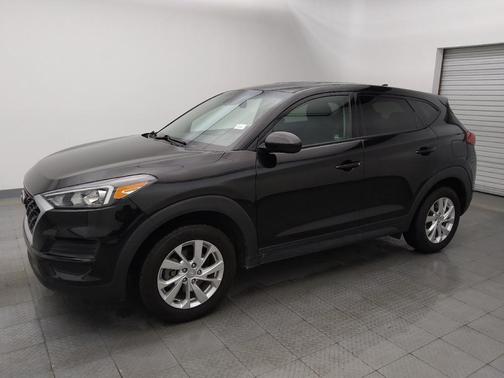 2021 Hyundai TUCSON SE