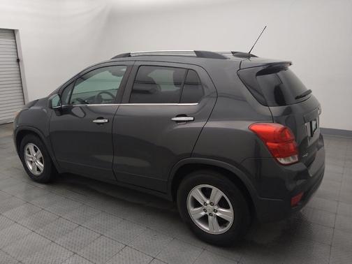 Gray 2018 Chevrolet Trax LT