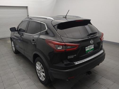 Magnetic Black Pearl 2020 Nissan Rogue Sport SV