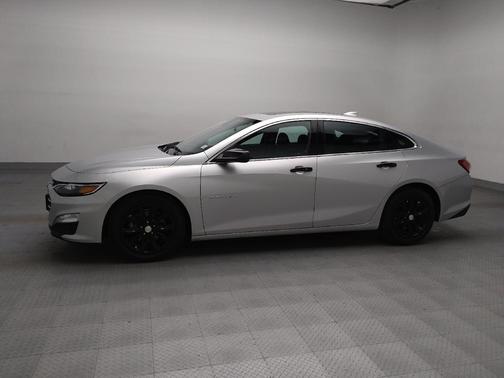 2021 Chevrolet Malibu FWD LT