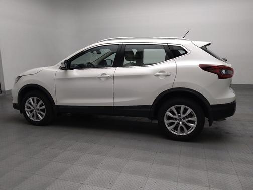 2021 Nissan Rogue Sport SV