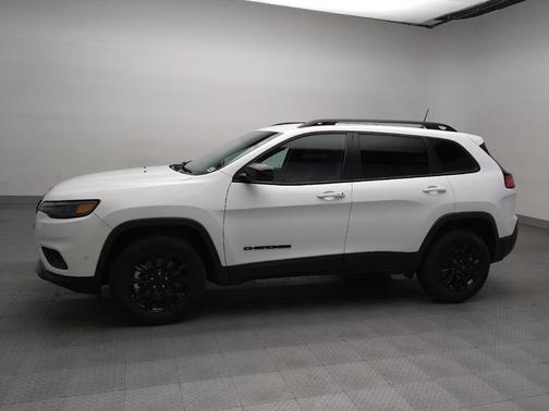 2023 Jeep Cherokee Altitude