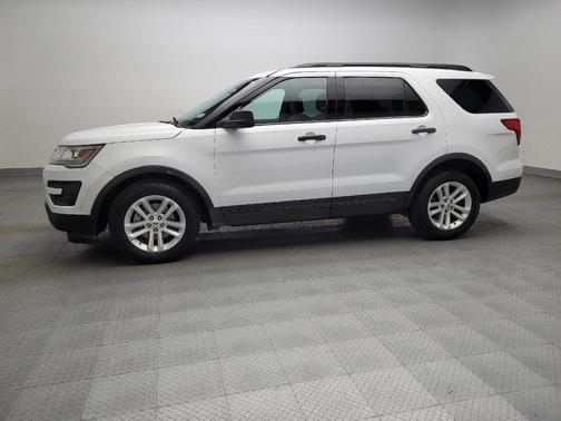 2017 Ford Explorer Base