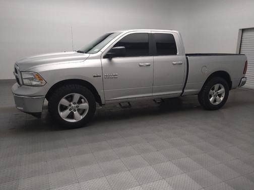 2017 RAM 1500 SLT