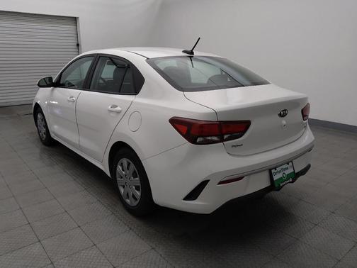 Clear White 2021 Kia Rio S