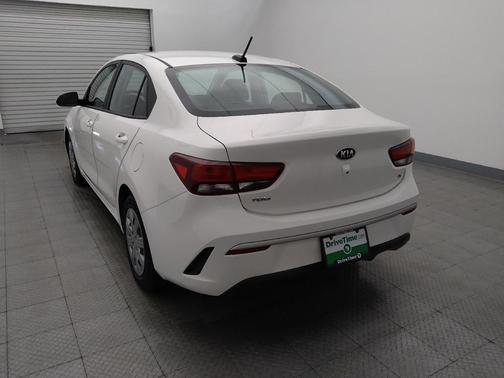 Clear White 2021 Kia Rio S
