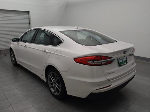 White Platinum Metallic Tri-Coat 2019 Ford Fusion SEL