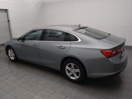 Gray 2024 Chevrolet Malibu FWD 1LT