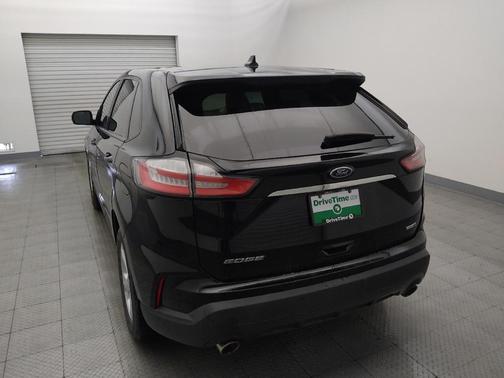 Agate Black 2020 Ford Edge SE
