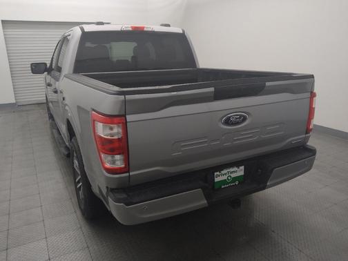 Iconic Silver Metallic 2021 Ford F-150 XL