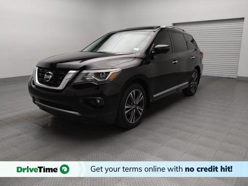 2017 Nissan Pathfinder Platinum
