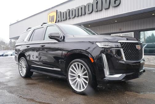 2022 Cadillac Escalade Luxury