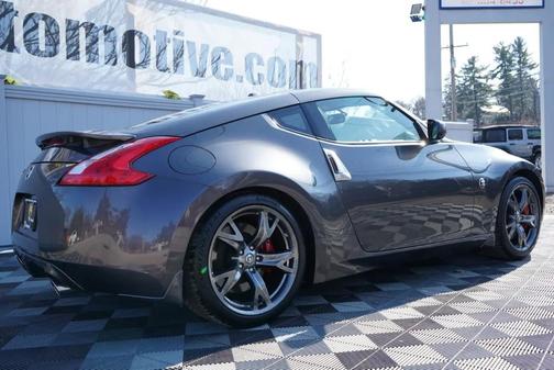 2010 Nissan 370Z Touring