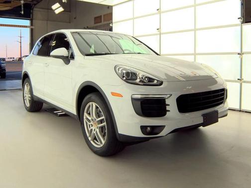 2016 Porsche Cayenne AWD 4dr