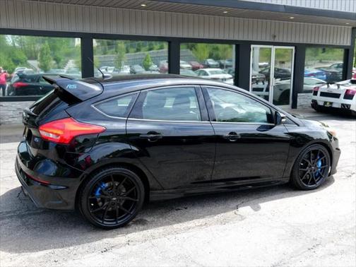 2017 Ford Focus RS Base