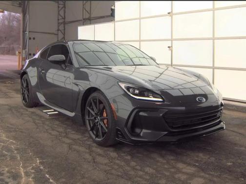 2024 Subaru BRZ tS