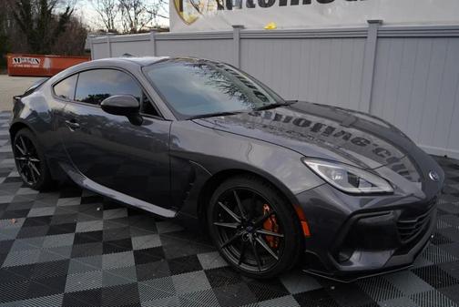 2024 Subaru BRZ tS