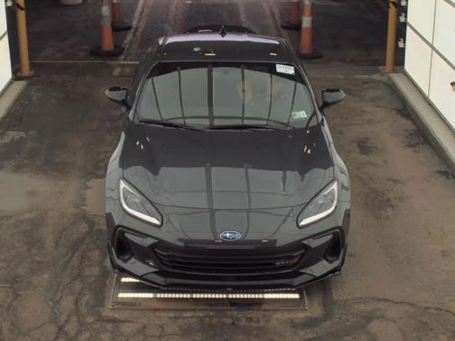 2024 Subaru BRZ tS