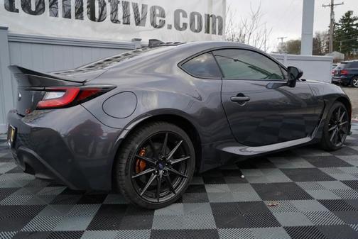 2024 Subaru BRZ tS
