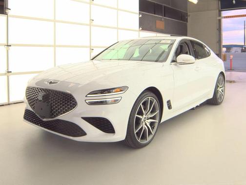 2023 Genesis G70 2.0T AWD