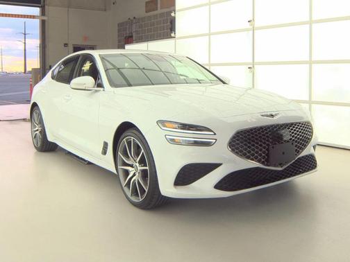 2023 Genesis G70 2.0T AWD