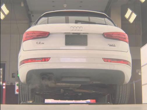 2017 Audi Q3 2.0T Premium