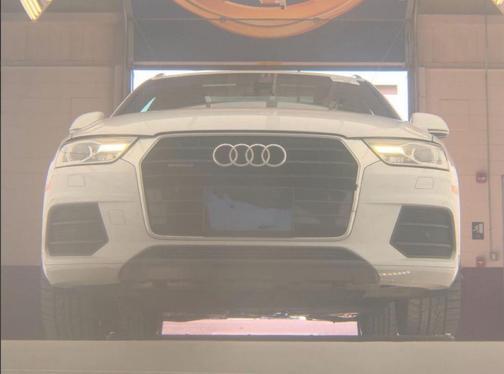 2017 Audi Q3 2.0T Premium