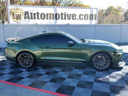 2022 Ford Mustang Mach 1 Fastback