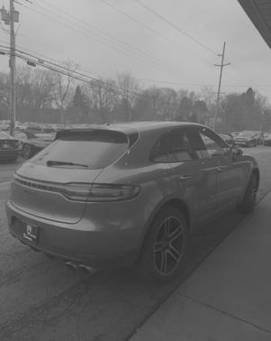 2020 Porsche Macan S