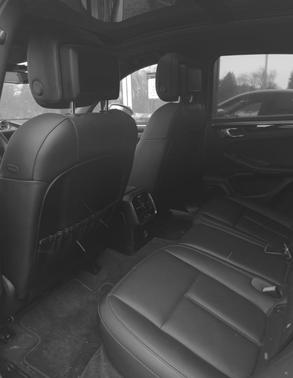 2020 Porsche Macan S