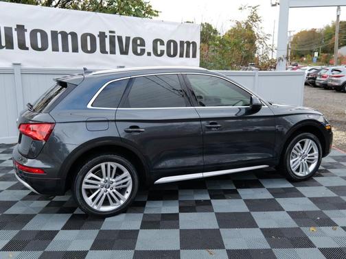 2019 Audi Q5 2.0T Premium Plus