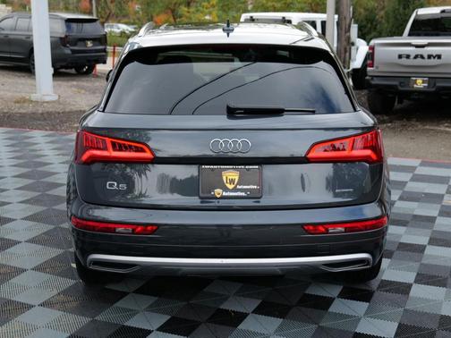 2019 Audi Q5 2.0T Premium Plus