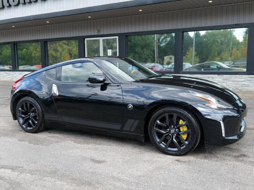 2019 Nissan 370Z Base